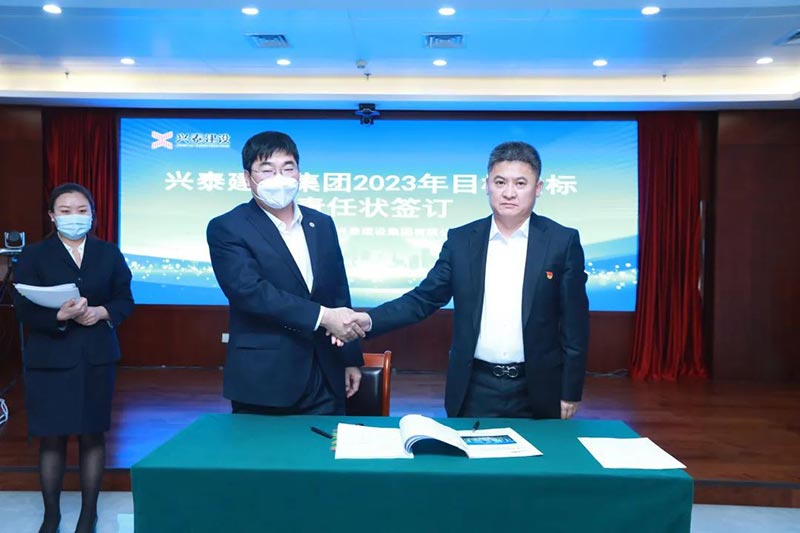 a582763a-c7b4-4e01-9d3b-28d16fcd9629