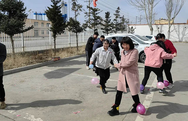 83b78803-6b9d-4a73-9fc5-aba1c7c026a2