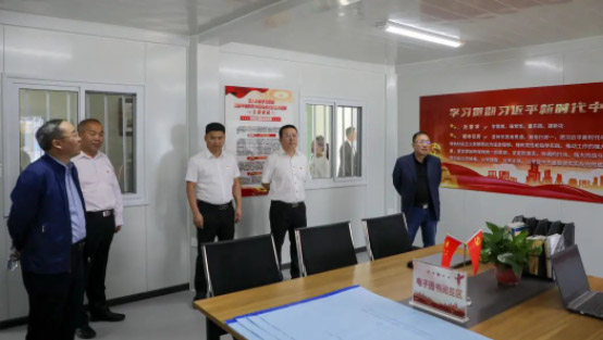 e93a3a7f-5a49-4df2-b35f-c586798082ca e93a3a7f-5a49-4df2-b35f-c586798082ca